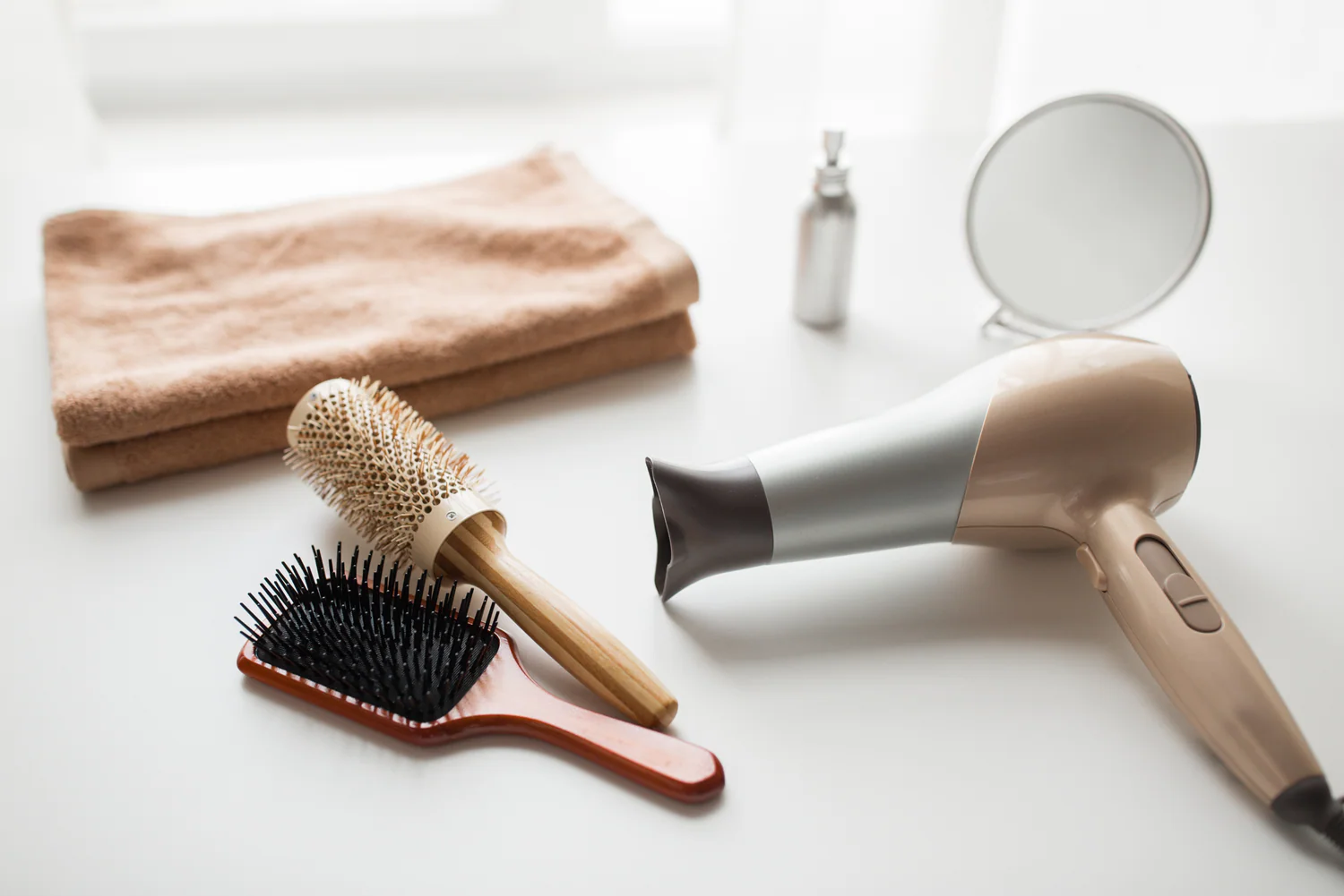 Different Types of Hair Brushes and Combs