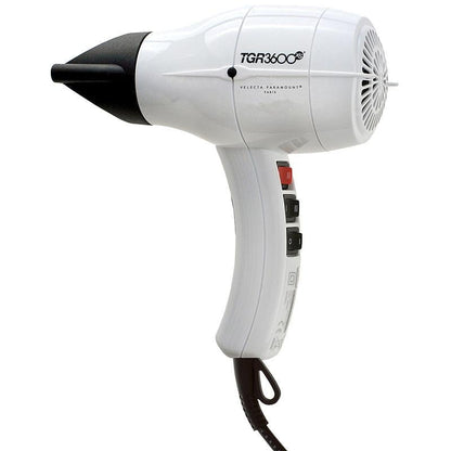 Super-Lightweight Compact Hairdryer