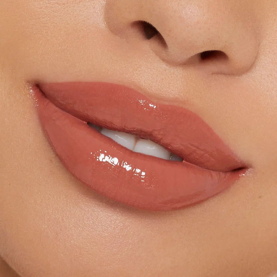 Kylie Lip Gloss Lip Shine Lacquer 616 It&